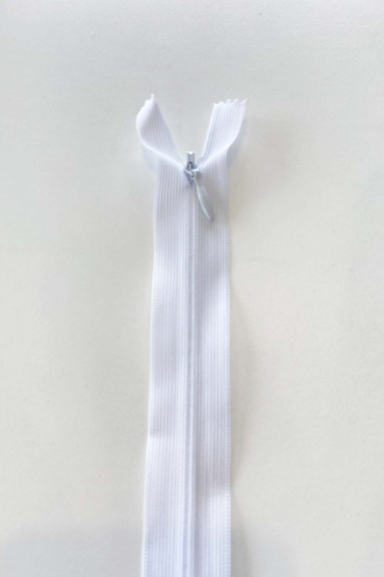 Invisible zipper 20cm - white