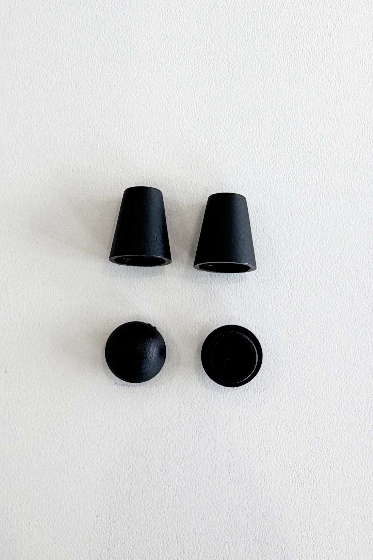 Embout de cordon fermée - cylindre noir - Ens. de 2