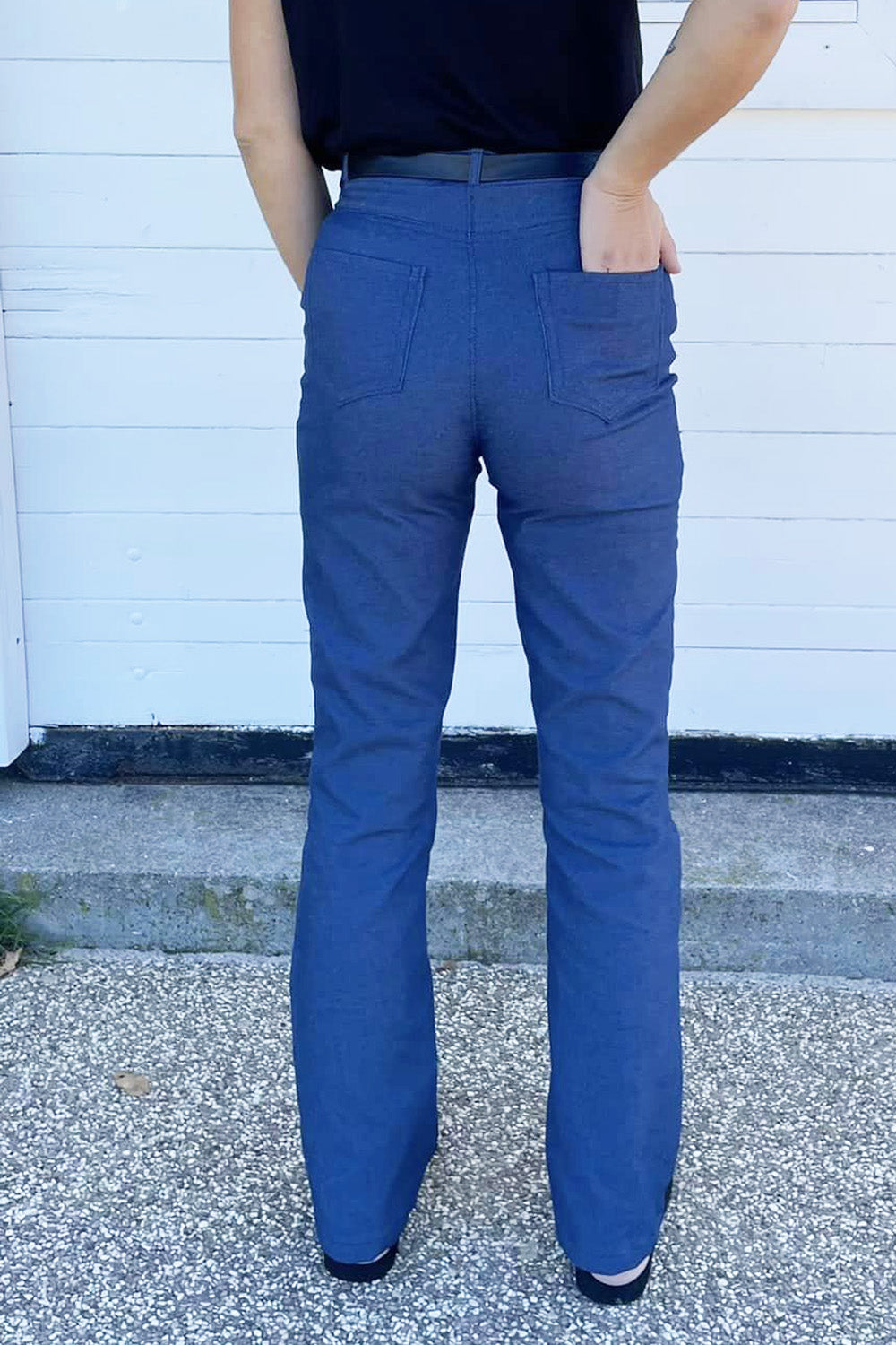 ELLEN - FLARED JEANS