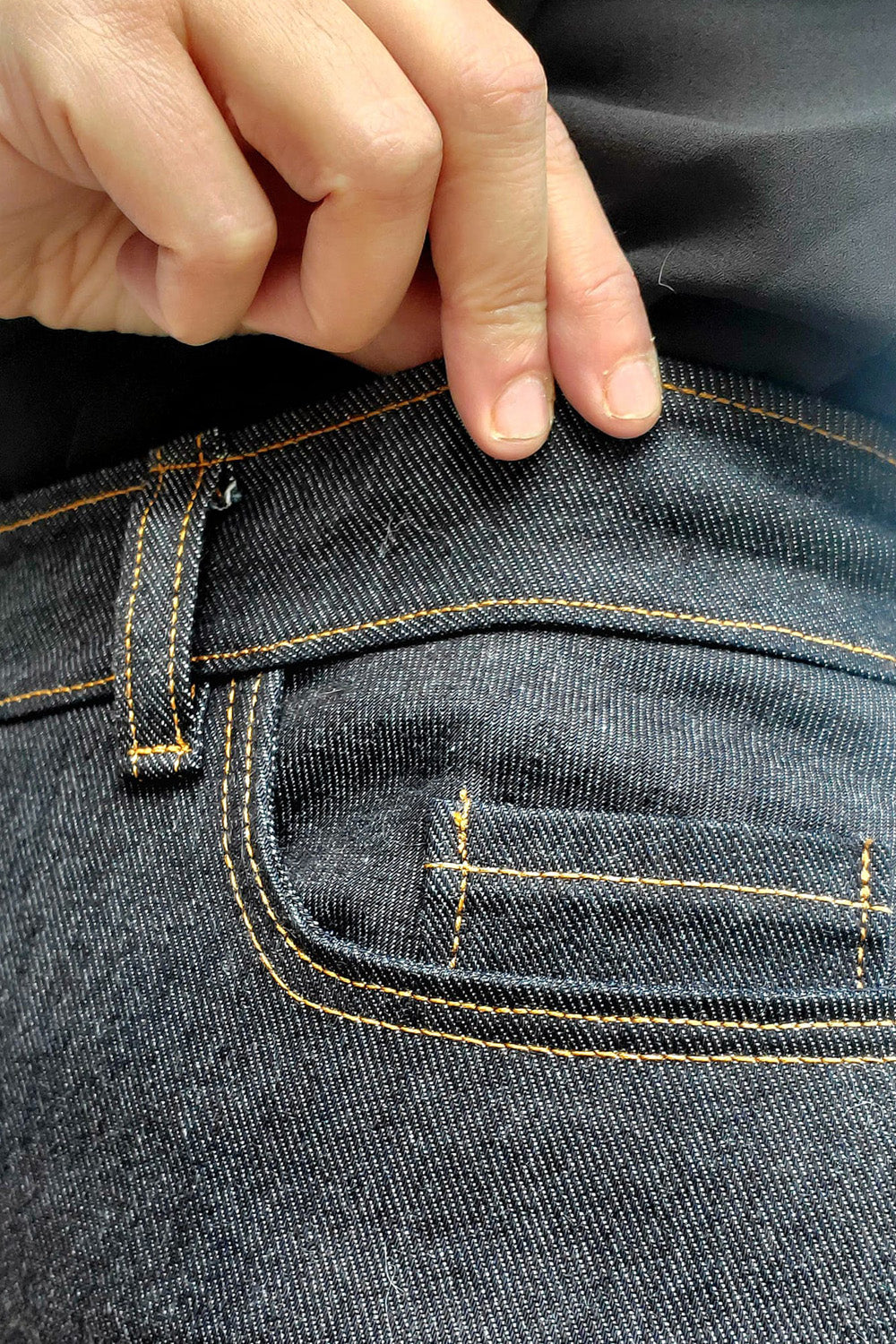 LILY - HIGH WAIST JEANS